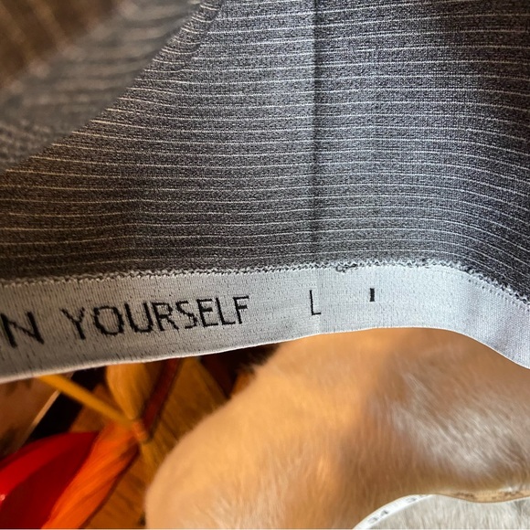 lululemon athletica Short Sleeve Tee - Picture 7 of 9